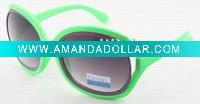 Popular fashion sunglasses collection display