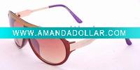 Popular fashion sunglasses collection display