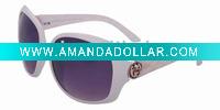 Popular fashion sunglasses collection display