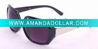 Wholesale Popular fashion sunglasses collection display