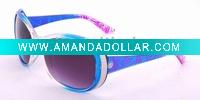 Popular fashion sunglasses collection display