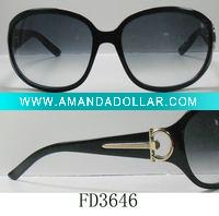 Wholesale fashion plastic sunglass