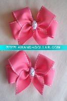 pretty bow with clip