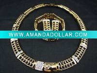 fashion necklace