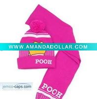 Wholesale The cutest scarf and knitted hat for Winter