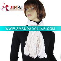 winter scarf of white viscose in crepe design