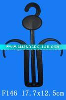 Wholesale black plastic sandshoes hanger