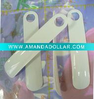 shoe horn
