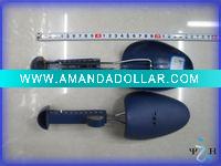 Plastic shoe stretcher