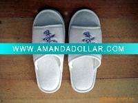 summer indoor slippers