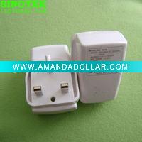 Wholesale 2usb adapters mobile phone charger for uk market in good quality
