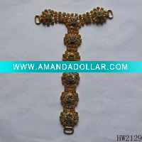 Wholesale fashionable resin and rhinestone shoe chain