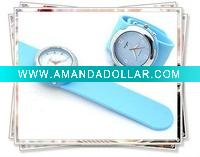 Wholesale 2011 Quality Quartz Silicone Snap Watch