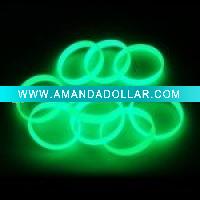 2011 fashion silicone wristband glowing in the dark