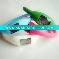 Wholesale Newest 2011 fashion solar sport watch