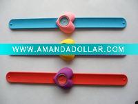 Wholesale Heart Shape Fashion Silicone Slap Watch 2011