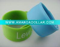 2011 hot silicone slap band
