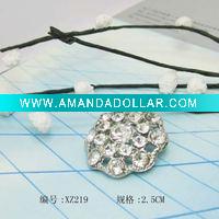 Wholesale fashion crystal button brooch