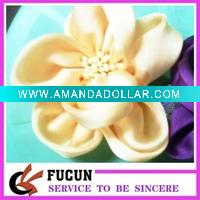 Wholesale hot sale flower brooches