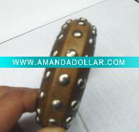 Wholesale unique alloy with wood fashion bangle