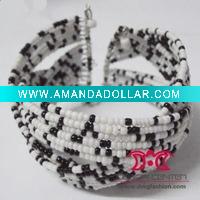 Wholesale Fashion beaded metal bangle