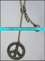 Wholesale fashion jewelry pendant necklace with peace sign