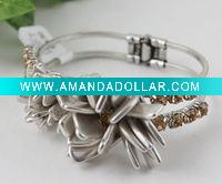 Wholesale fashion silver and crystal bracelet