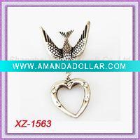 Wholesale 2010 unique Brooch