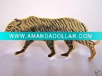 BEAUTIFULSOLID BRASS TIGER LOVERS PIN W/ SAFETY CLASP