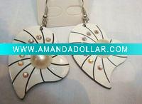 Wholesale leaf acrylic earring