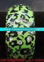 Wholesale fashion resin bangle