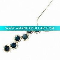 Wholesale fashion handmade alloy necklace.