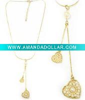 Wholesale delicate golden beaded heart design necklace