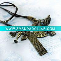 woman leather necklace