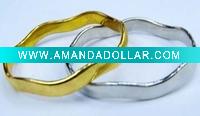 2011 fashion plastic bracelet