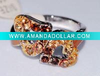 Golden heart shaped fashion rings jewelry with diamond