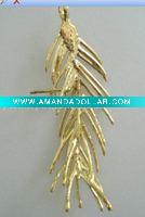 leaf pendant