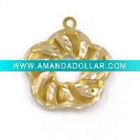Wholesale Fashion Carved Filigree Brass Pedants Jewelry Components