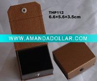 Wholesale Earring Box with a Button,THP112