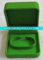 2011 Top quality velvet bracelet case