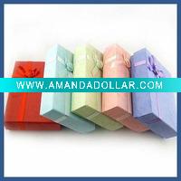 2011 paper jewelry box
