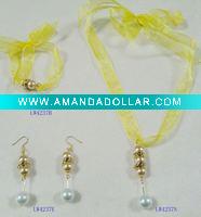 Wholesale 2011 Fashion yellow fabric pearl beaded necklaces set
