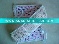 Natural bath scrubber