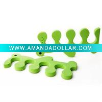 Sponge toe separators