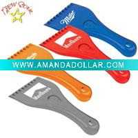 Plastic ice scraper NIS009