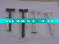 Disposable razor