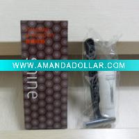 Standard hotel shaving kit