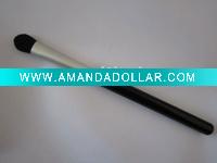 makeup eyeshadow brush