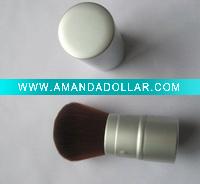 Wholesale matt silver nylon hair retractable powder brush