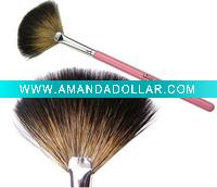 Wholesale fan shaped powder brush